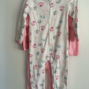 BNWT- Juicy Couture Long Sleeve Onesie- 2pack